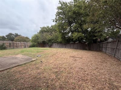 2309 Newbury Drive, Arlington TX 76014 - Photo 3