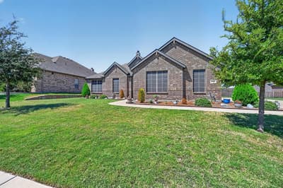 1940 Silver Falls Drive, Burleson TX 76028 - Photo 2