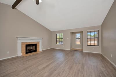 4210 Meadow Park Drive, Arlington TX 76017 - Photo 3