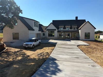 308 Mint Ridge Drive, Burleson TX 76028