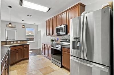 632 Montgomery Drive, Lake Dallas TX 75065 - Photo 5