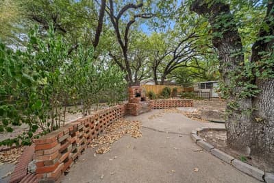 1809 Glenbrook Drive, Irving TX 75061 - Photo 3