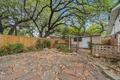 1809 Glenbrook Drive, Irving TX 75061 - Photo 4
