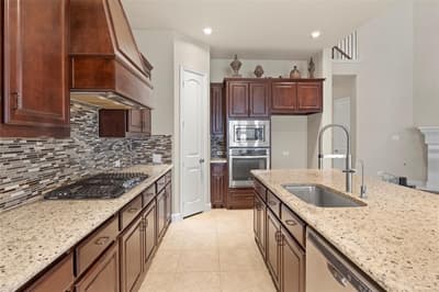 5109 Berkley Drive, McKinney TX 75070 - Photo 5