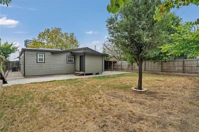 5504 James Avenue, Fort Worth TX 76115 - Photo 3