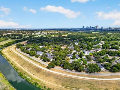 3837 Englewood Lane, Fort Worth TX 76107 - Photo 2