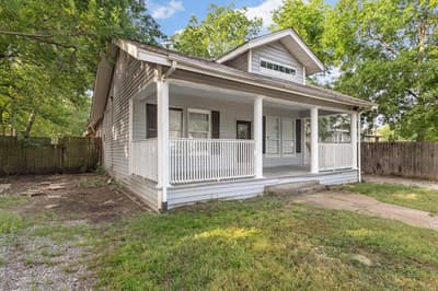 1010 E Cherry Street, Sherman TX 75090 - Photo 3