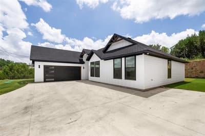 2203 Christine Drive, Granbury TX 76048