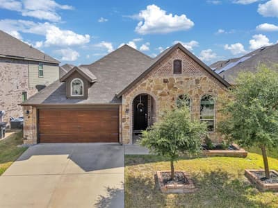 5605 SALT SPRINGS Drive, Fort Worth TX 76179 - Photo 4