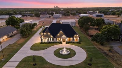 2931 N Mockingbird Lane, Midlothian TX 76065