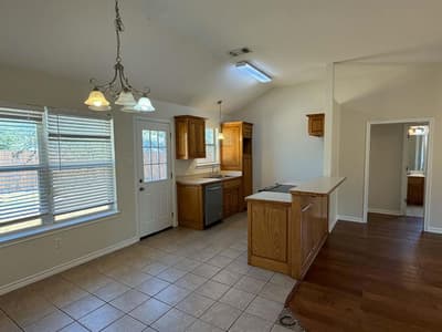 1231 W Hyman Street, Stephenville TX 76401 - Photo 5