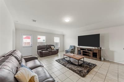 901 Opal Path, Princeton TX 75407 - Photo 5