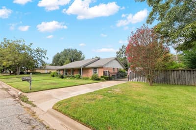 925 Bradley Drive, Athens TX 75751 - Photo 2