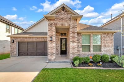 5221 Beautyberry Drive, Fort Worth TX 76036 - Photo 2