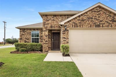 1914 Waggoner Drive, Aubrey TX 76227 - Photo 3