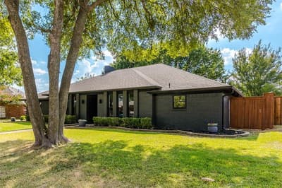 16801 Thomas Chapel Drive, Dallas TX 75248 - Photo 2