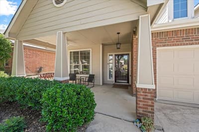 10437 Bradshaw Drive, Fort Worth TX 76108 - Photo 3