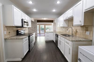 7540 Monterrey Drive, Fort Worth TX 76112 - Photo 3