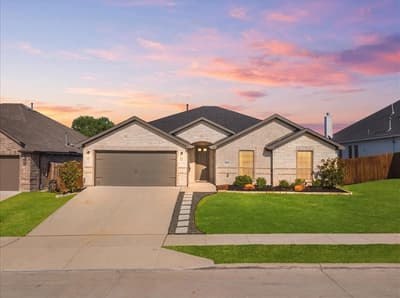 6924 Talon Bluff Drive, Fort Worth TX 76179