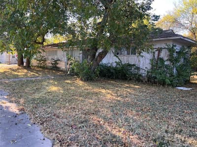 107 W Elm, Alvarado TX 76009