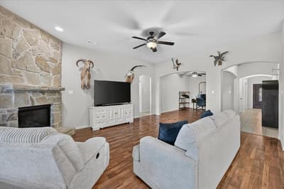 1309 Mesa Crest Drive, Fort Worth TX 76052 - Photo 4