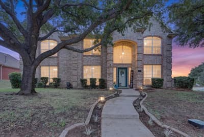 901 Brittany Drive, Lewisville TX 75067