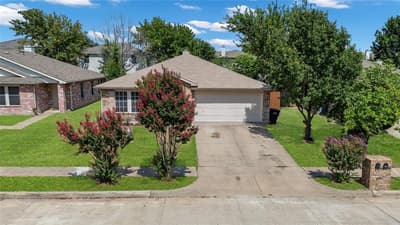 5132 Bedfordshire Drive, Fort Worth TX 76135