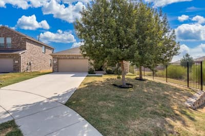 145 Hidden Creek Court, Saginaw TX 76131 - Photo 4