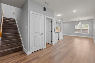 1427 Arizona Avenue, Fort Worth TX 76104 - Photo 4