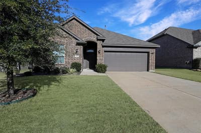 512 Mccoy Drive, Van Alstyne TX 75495 - Photo 2