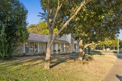 801 Whitehall Drive, Plano TX 75023 - Photo 4