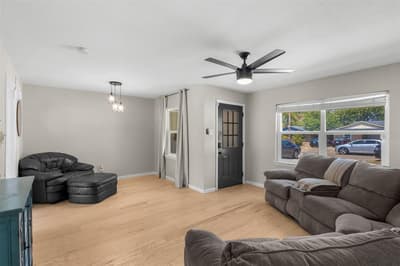 634 Midvale Drive, Dallas TX 75232 - Photo 4