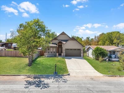 2915 Roosevelt Avenue, Fort Worth TX 76106 - Photo 2