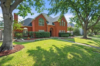 4211 Murwick Drive, Arlington TX 76016 - Photo 2