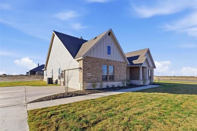 1030 County Road 200, Valley View TX 76272 - Photo 3