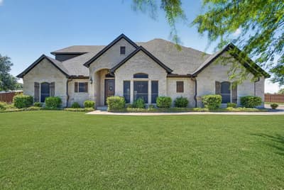 2000 Adams Lane S, Azle TX 76020