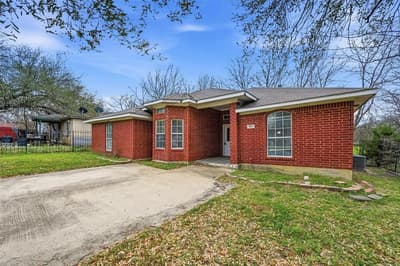 201 West Lane, West Tawakoni TX 75474 - Photo 2