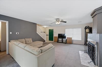 7207 Port Phillip Drive, Arlington TX 76002 - Photo 3