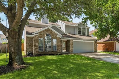 2325 Kildeer Trail, Grand Prairie TX 75052 - Photo 2