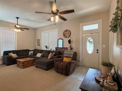 207 W Neely Avenue, Comanche TX 76442 - Photo 5