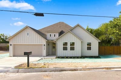 716 Dalton Street, Weatherford TX 76086 - Photo 4