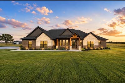 170 Rolling Hills Boulevard, Alvord TX 76225
