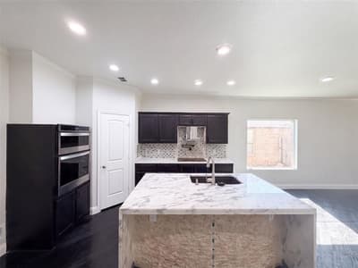 625 River Rock Drive, Azle TX 76020 - Photo 2
