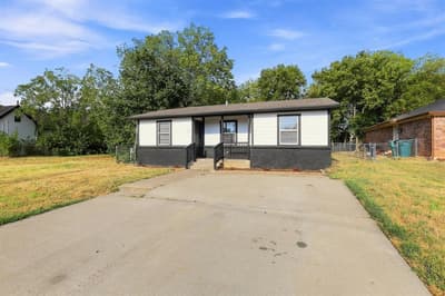 915 N Throckmorton Street, Sherman TX 75090 - Photo 3