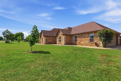 2425 Pecan Springs Road, Cleburne TX 76031 - Photo 5