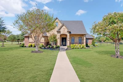 3833 Eagles Nest Trail, Burleson TX 76028