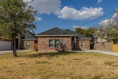 807 Dr Martin Luther King Jr Boulevard, Waxahachie TX 75165