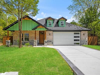 104 Parkside Drive, Trinidad TX 75163