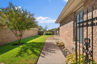 3111 Bonham Street, Greenville TX 75402 - Photo 4