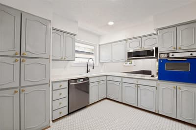 2913 David Lane, Arlington TX 76013 - Photo 5